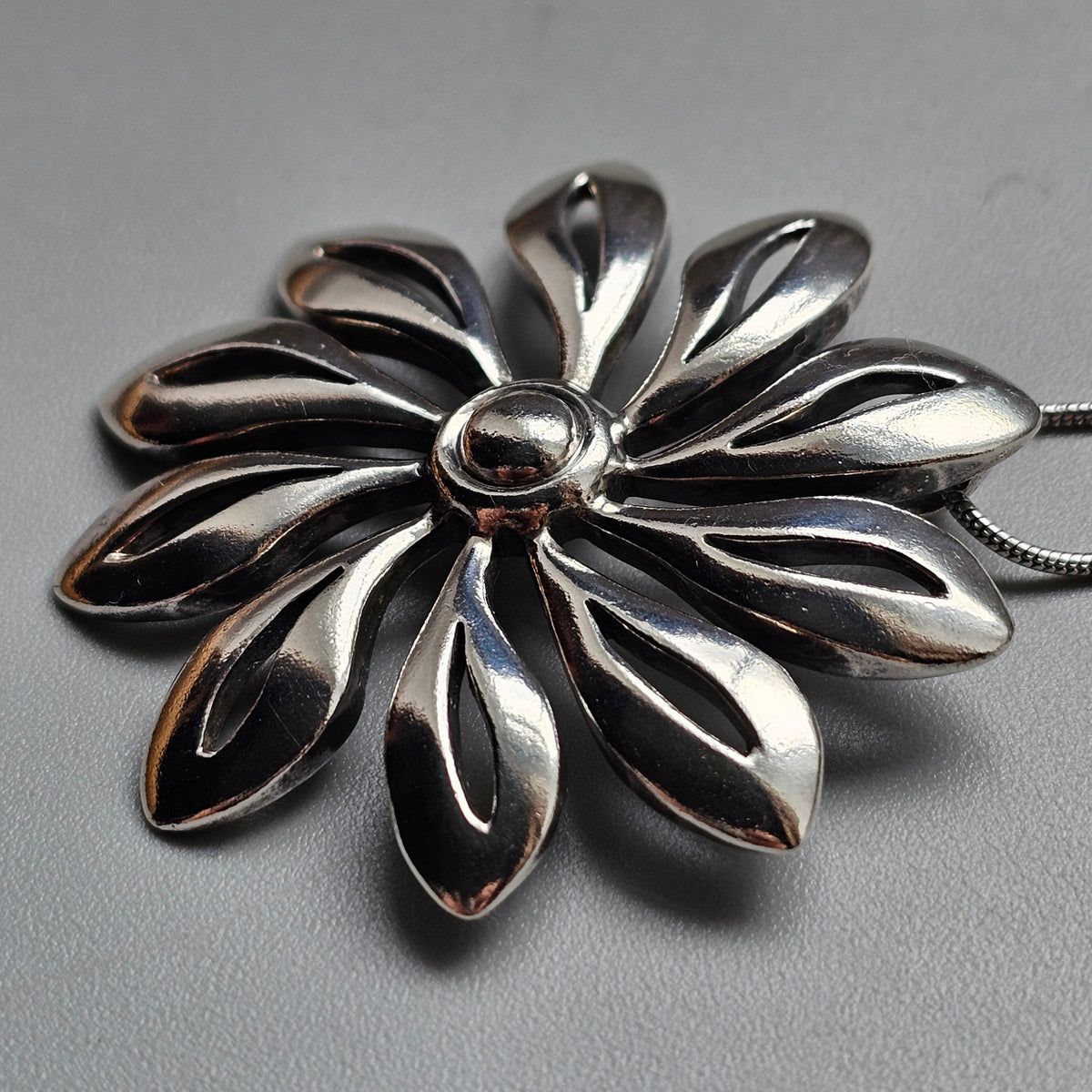 Vintage 1980s Richard Aaboe Danish Sterling Silver Flower Pendant