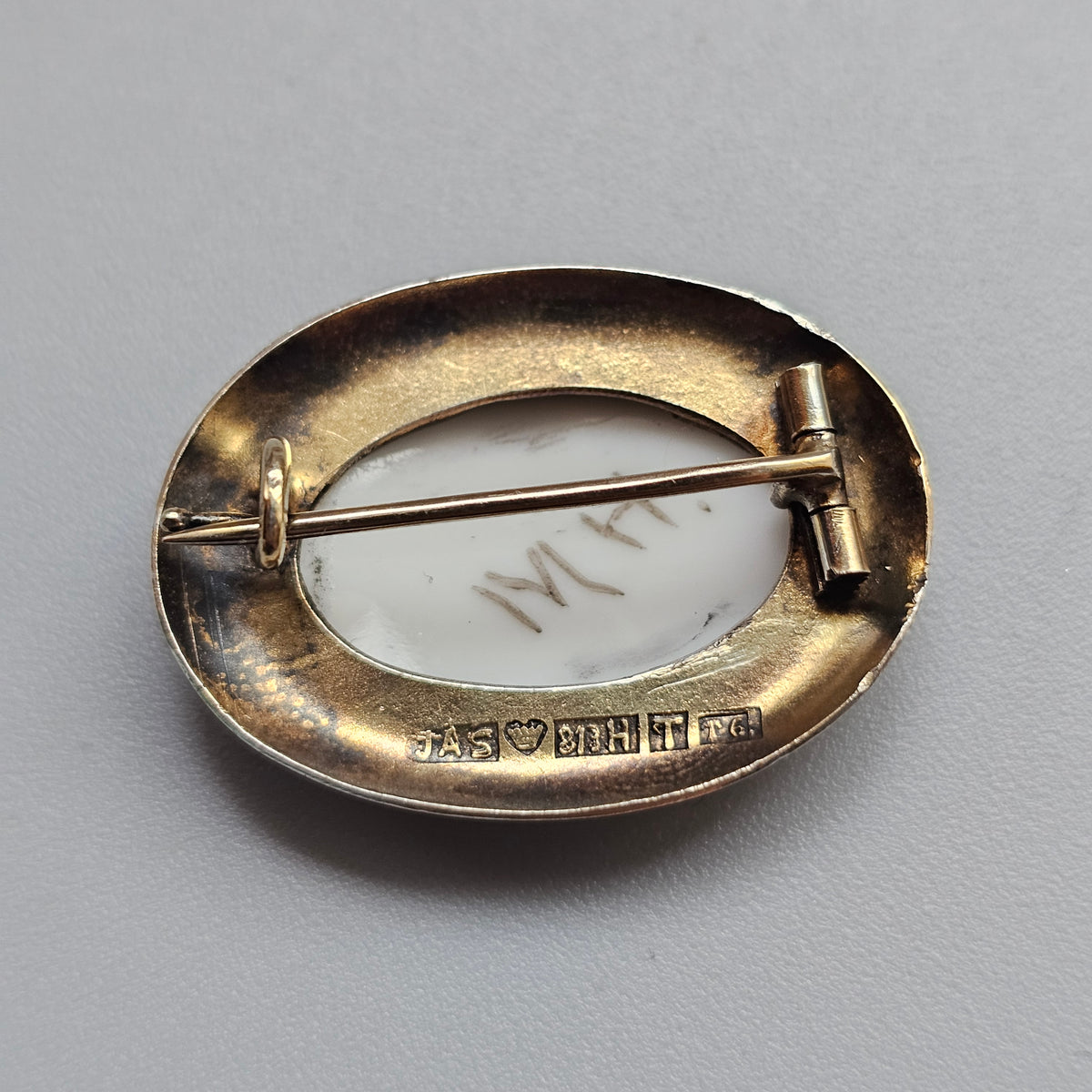Small Vintage Oval 1940s Finnish Gilt Silver Porcelain Floral Brooch 1948