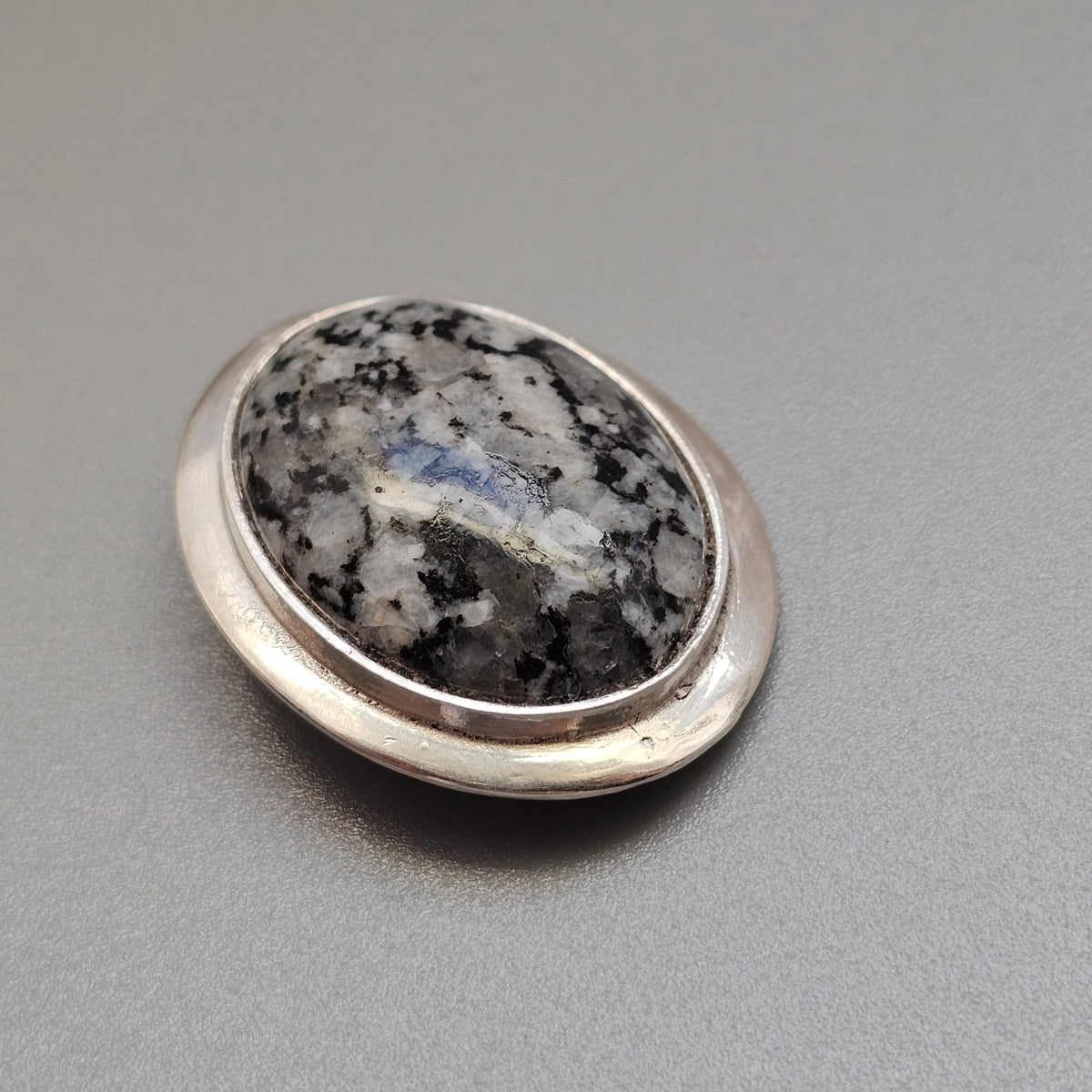 Vintage Oval Finnish Sterling Silver Grey Granite Brooch 2004