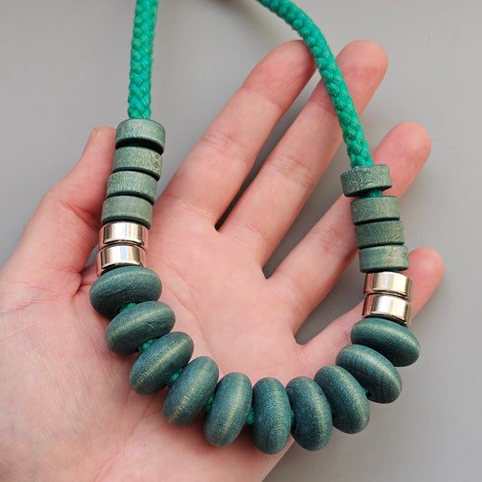 Vintage 1980s 1990s Aarikka Finland Rimini Green Wooden Beaded Necklace
