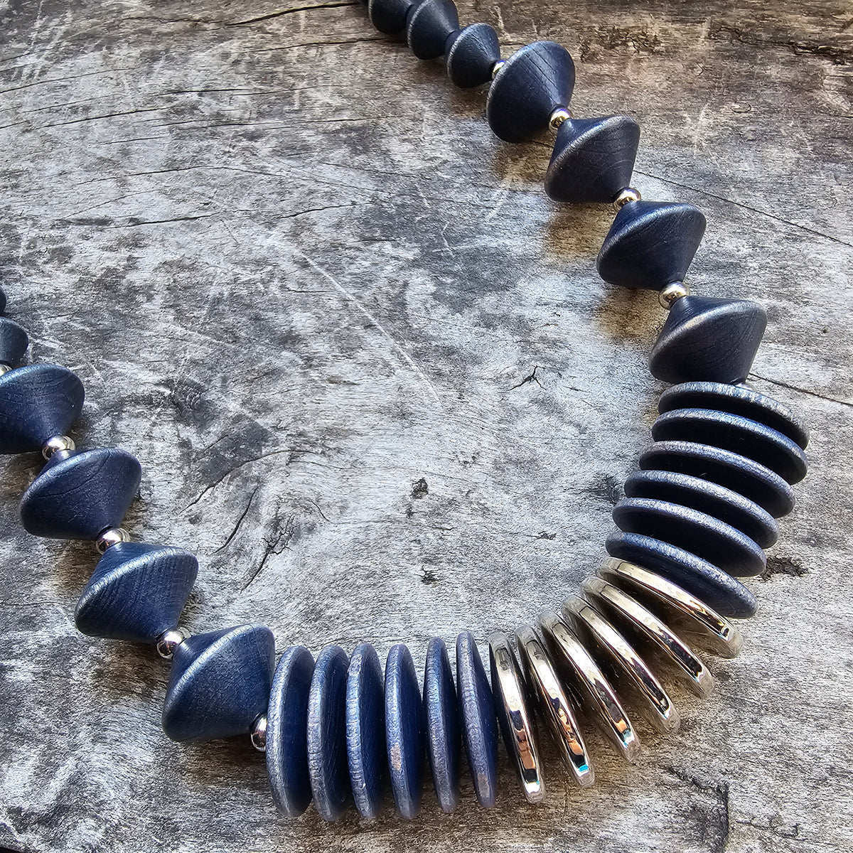 Vintage 1990s Aarikka Finland Navy Blue Wooden Beaded Necklace