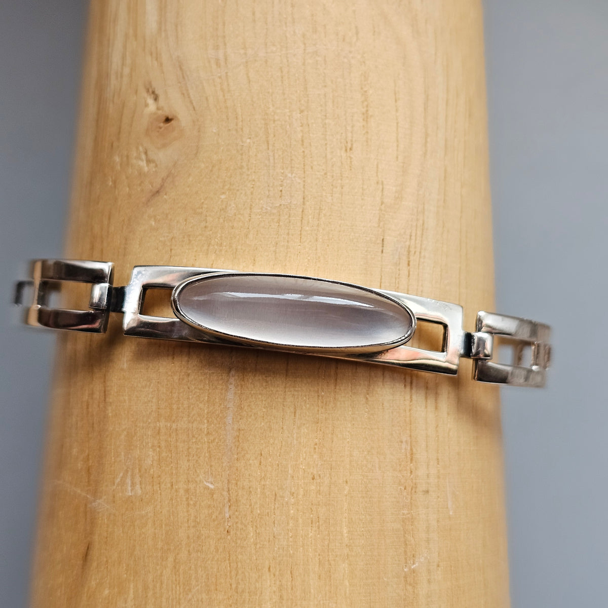 Vintage 1960s Turun Hopea Finnish Silver Rose Quartz Modernist Bracelet 1962