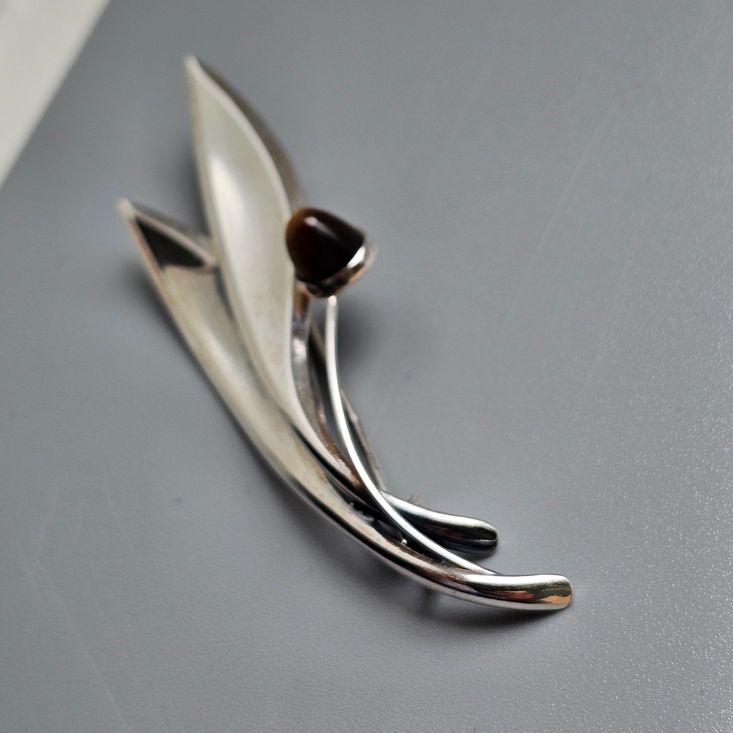Vintage 60s Modernist Silver Tiger's Eye Flower Brooch Elis Kauppi Kupittaan Kulta 1966