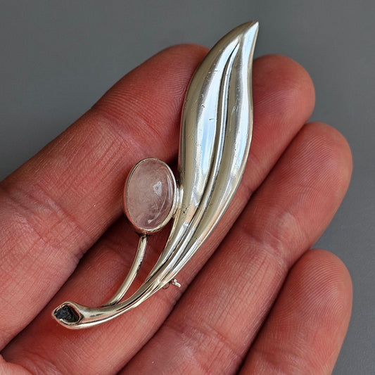 Vintage 1960s Finnish Modernist Silver Flower Brooch with Rose Quartz by Erik Granit & Co 1964