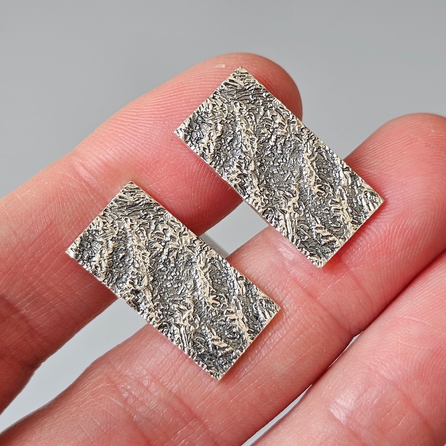 Vintage 1960s Textured Modernist Finnish Silver Cufflinks by Rauno Oma Mättö 1969