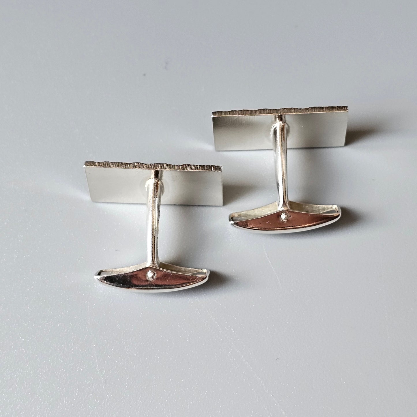 Vintage 1960s Textured Modernist Finnish Silver Cufflinks by Rauno Oma Mättö 1969