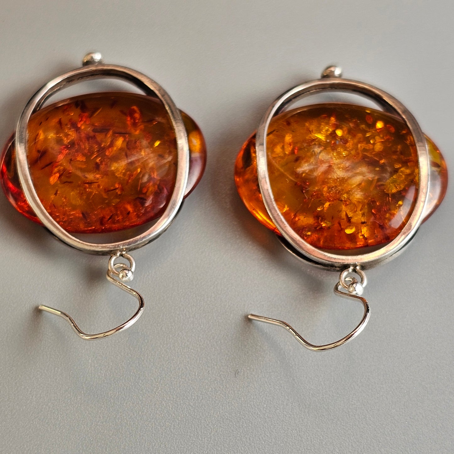 Vintage Modernist Silver & Baltic Amber Dangly Earrings