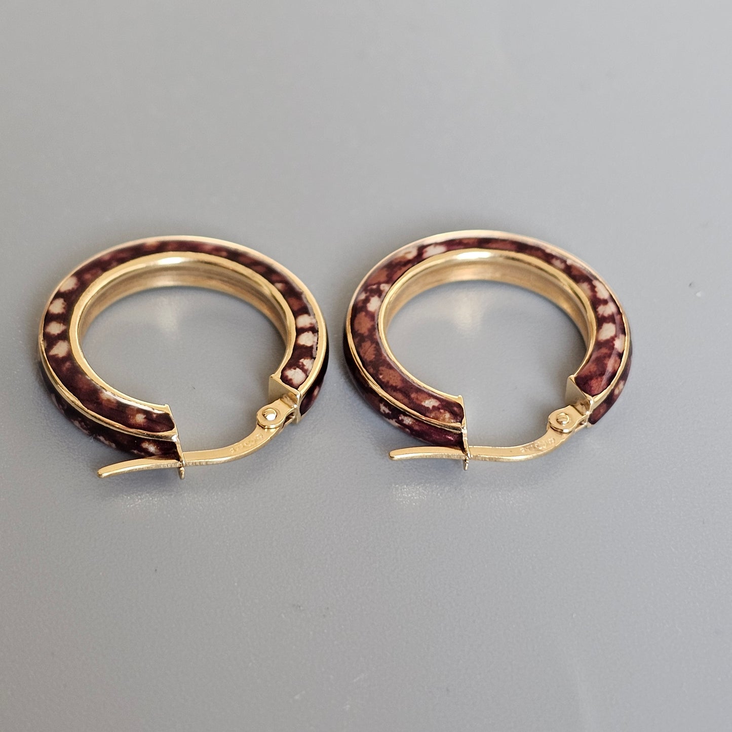 Hallmarked Italian 9ct Yellow Gold & Animal Print Enamel Hoop Earrings 20mm