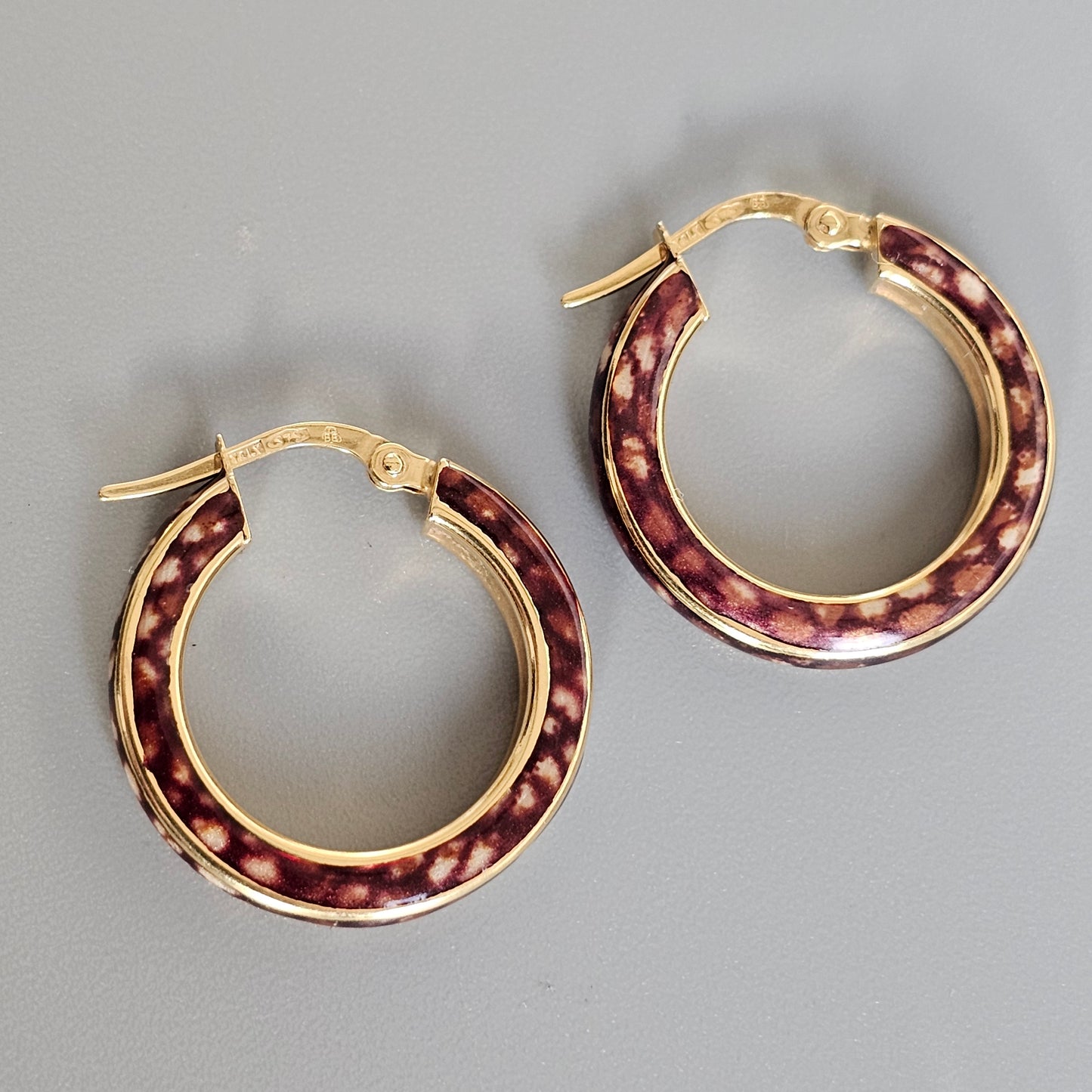 Hallmarked Italian 9ct Yellow Gold & Animal Print Enamel Hoop Earrings 20mm