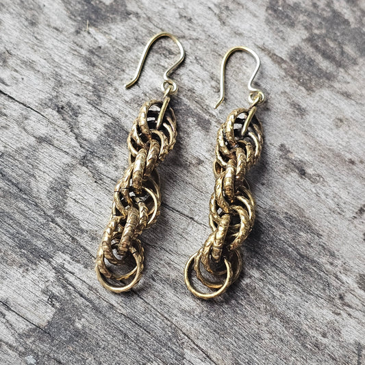 Kalevala Koru Setukaisten Kaaty Chain Link Bronze Earrings