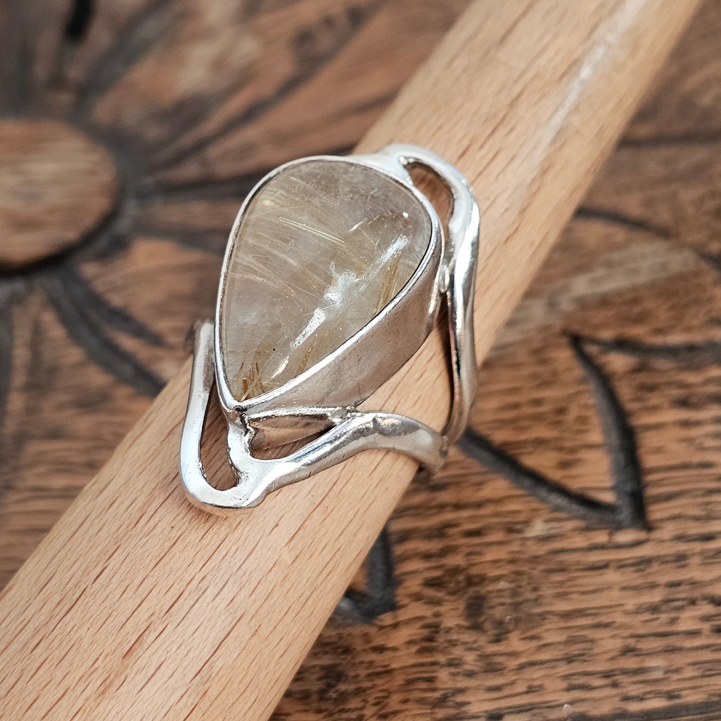 Chunky Vintage Sterling Silver & Golden Rutilated Quartz Ring