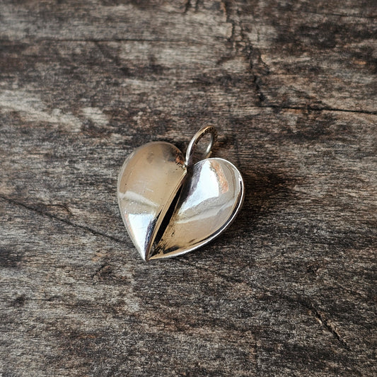 Vintage Modernist Finnish Sterling Silver Heart Necklace Pendant by Kultaseppä Salovaara