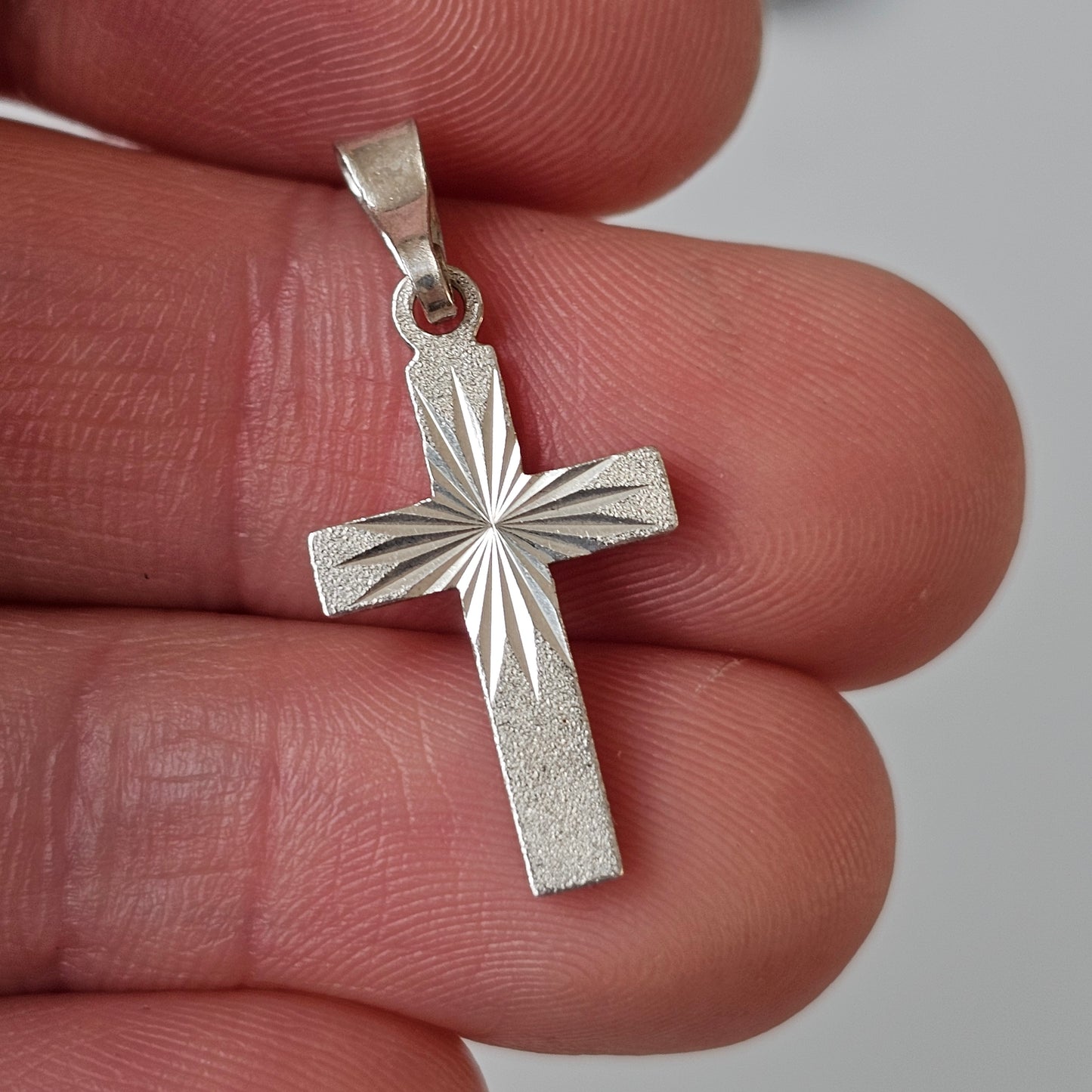 90s Vintage Finnish Diamond Cut Sterling Silver Cross Charm Necklace Pendant 1996