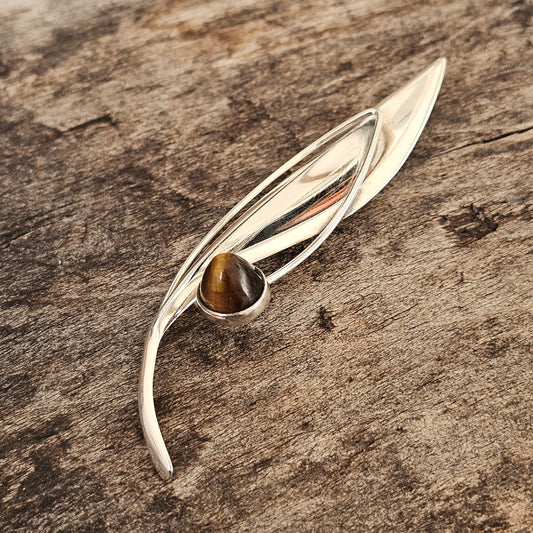 Finnish 1960s Modernist Silver & Tigers Eye Flower Brooch by Elis Kauppi Kupittaan Kulta 1961