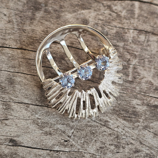 1960s Modernist Brutalist Blue Spinel & Silver Brooch by Martti Viikinniemi 1968