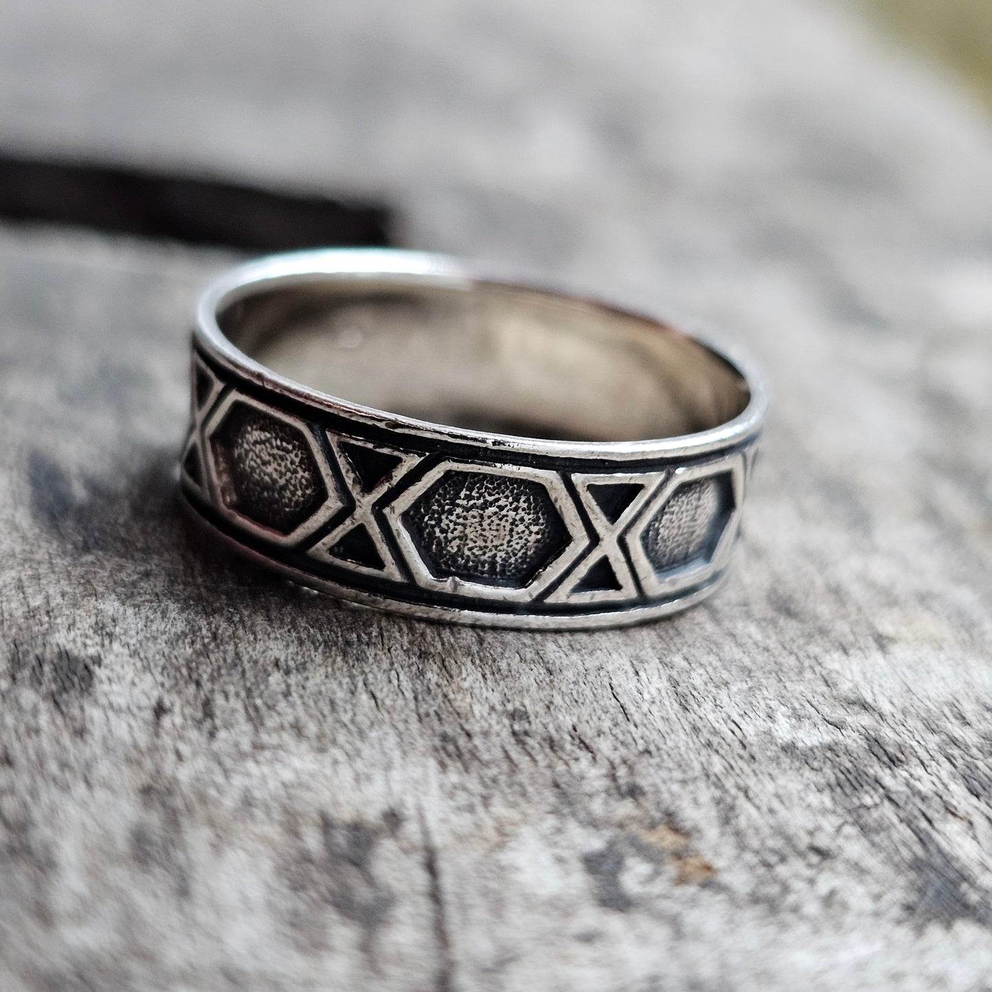 Vintage Modernist Sterling Silver Geometric Band Ring - UK Ring Size X 1/2 -  US Ring Size 11.75