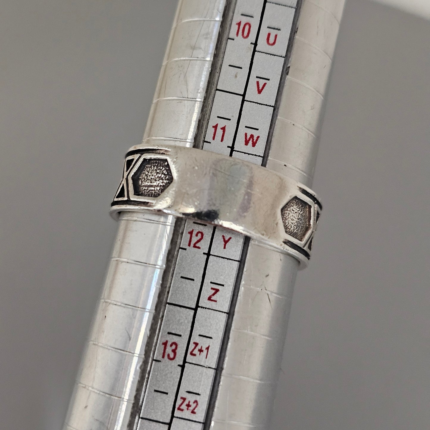 Vintage Modernist Sterling Silver Geometric Band Ring - UK Ring Size X 1/2 -  US Ring Size 11.75