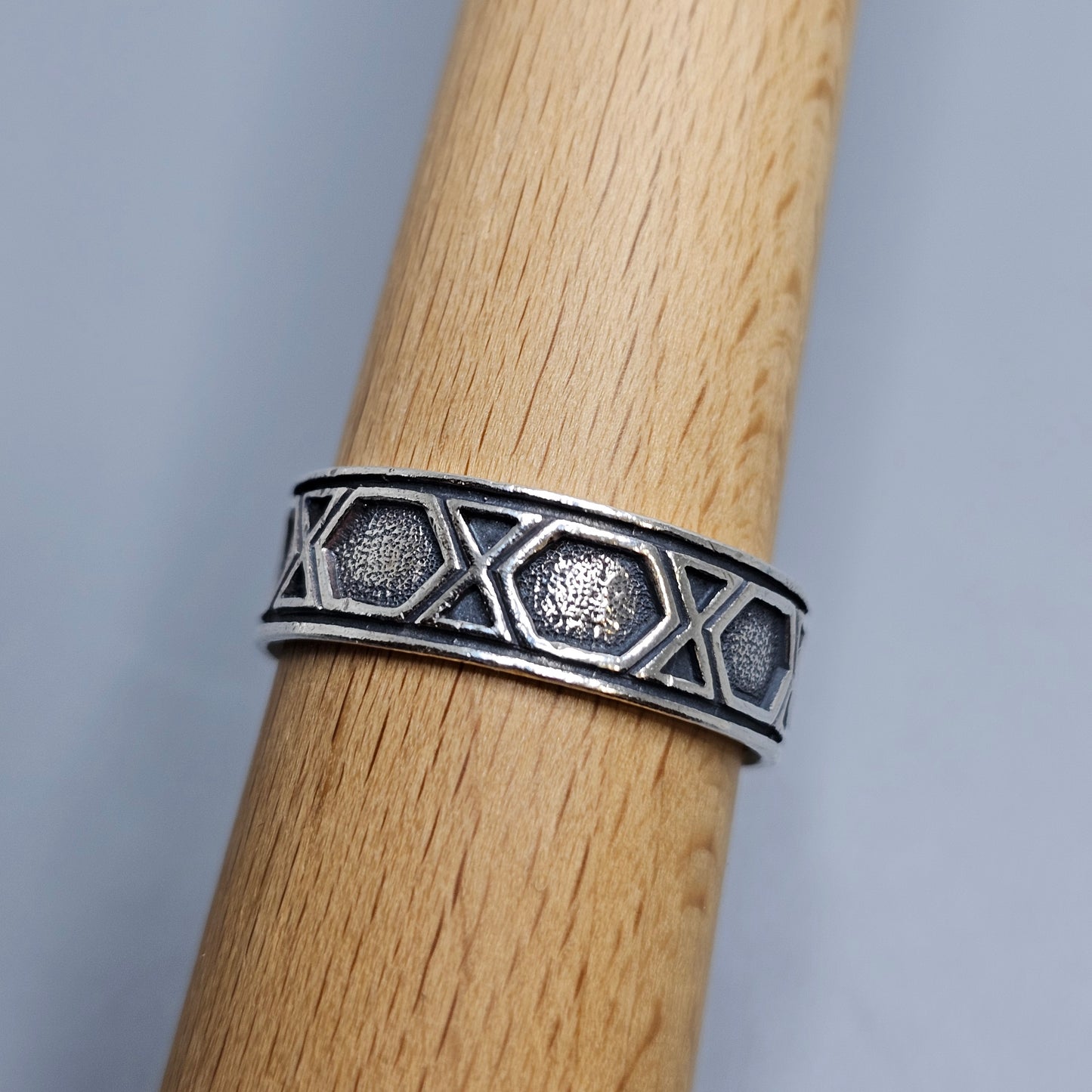 Vintage Modernist Sterling Silver Geometric Band Ring - UK Ring Size X 1/2 -  US Ring Size 11.75