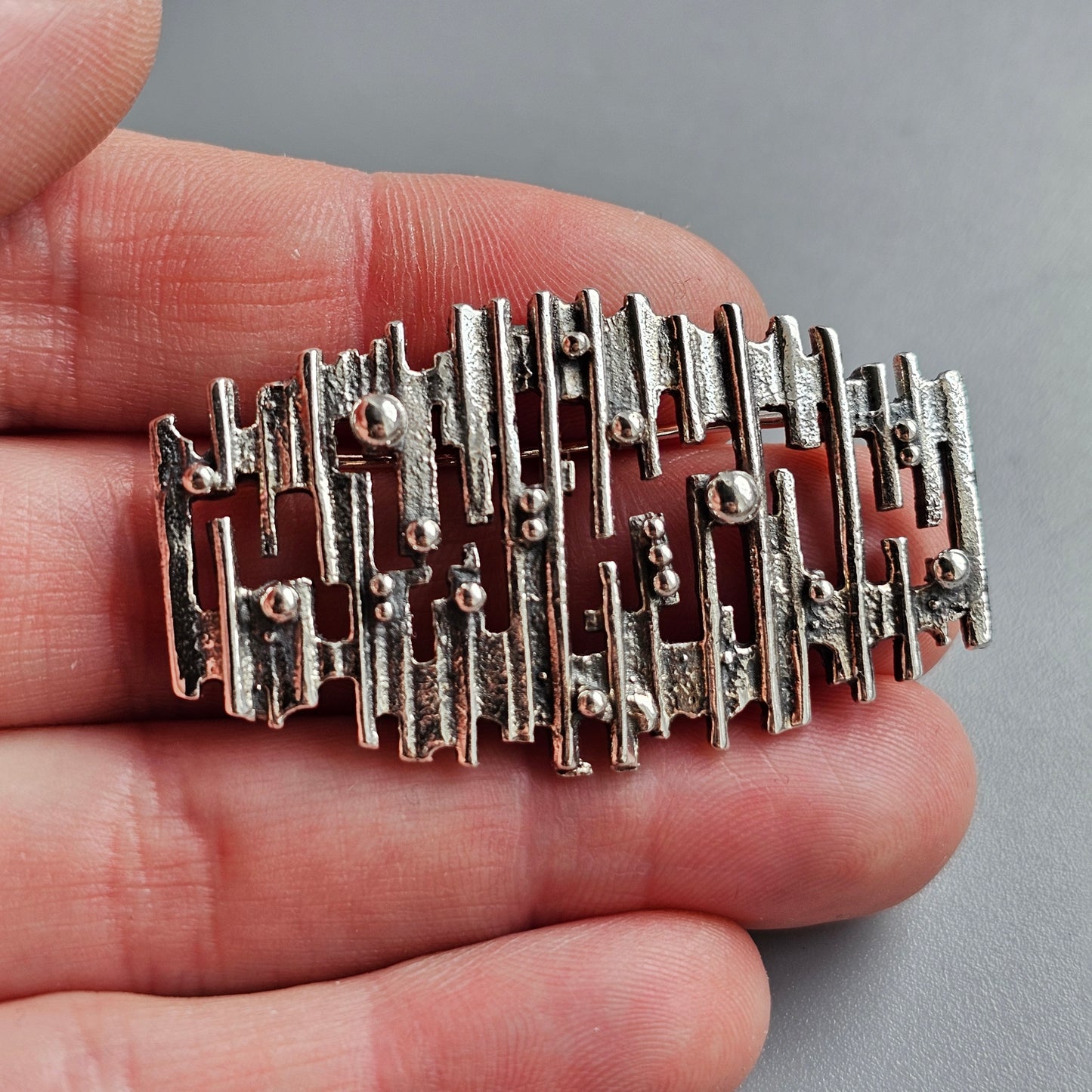 1960s Finnish Brutalist Silver Brooch by Kultaseppä Salovaara — Scandinavian Modernist Jewellery 1968