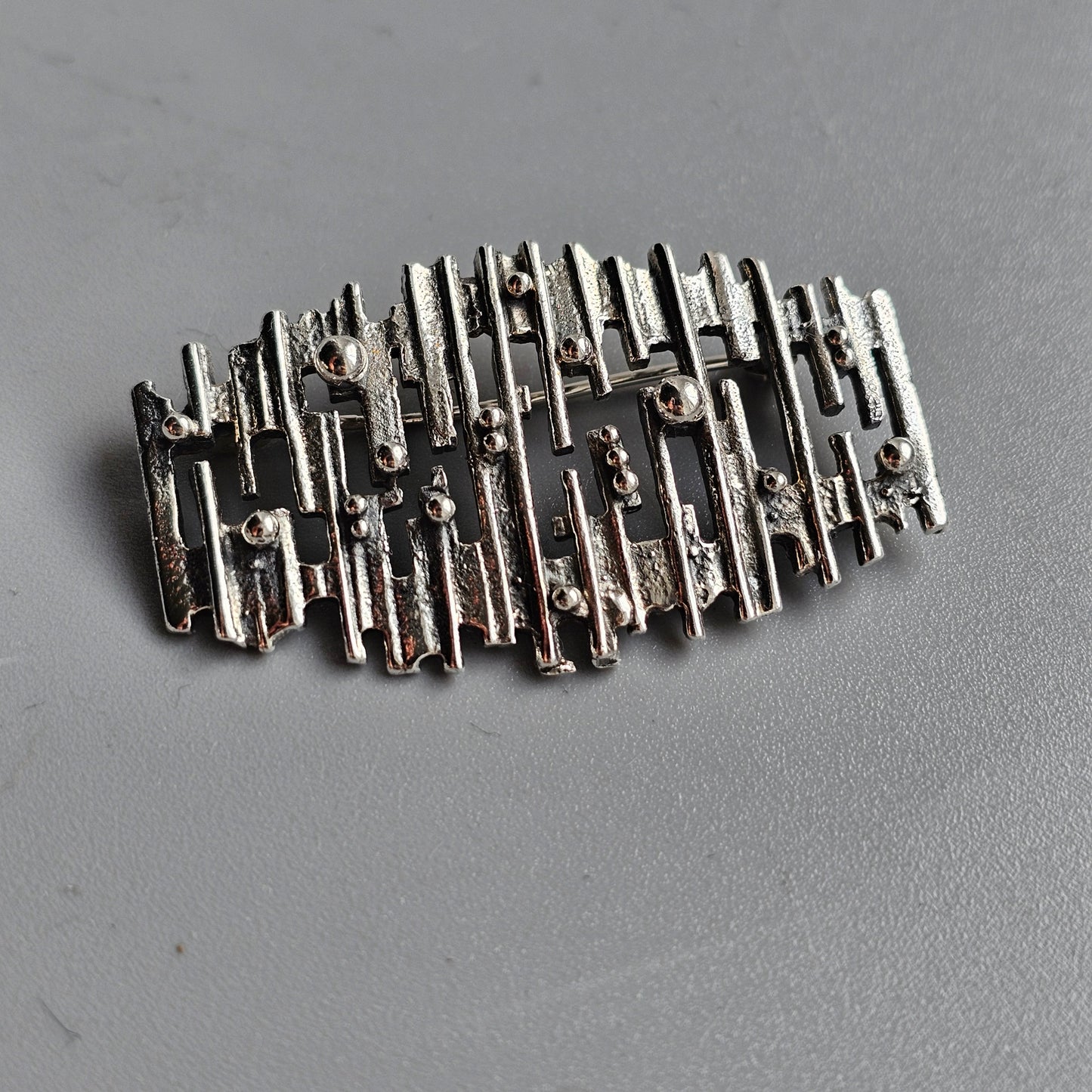 1960s Finnish Brutalist Silver Brooch by Kultaseppä Salovaara — Scandinavian Modernist Jewellery 1968