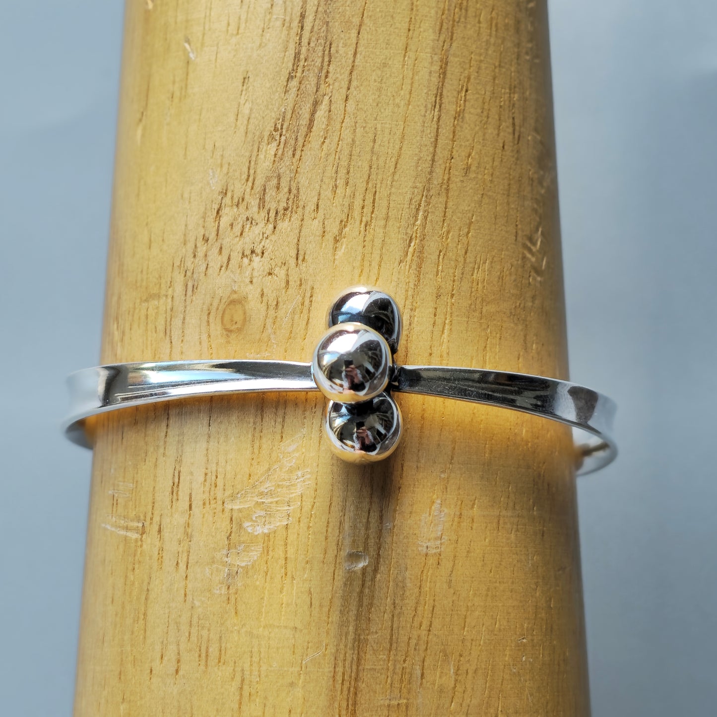 1960s Modernist Finnish Silver Balls Bracelet Bangle by Erik Granit & Co 1965