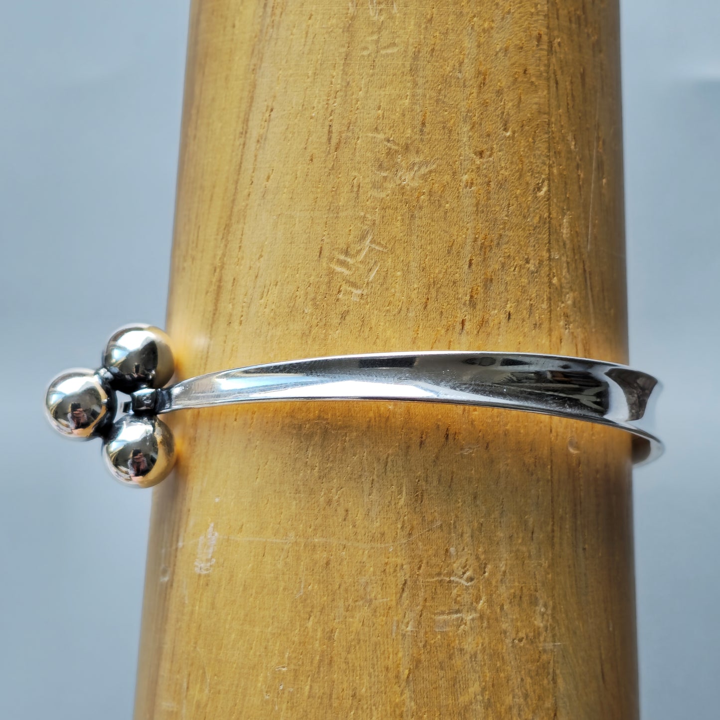 1960s Modernist Finnish Silver Balls Bracelet Bangle by Erik Granit & Co 1965