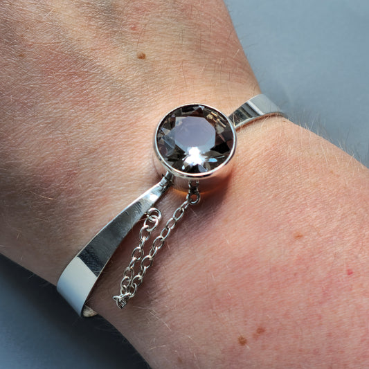 Vintage 1970s Modernist Finnish Silver & Rock Crystal Bangle Bracelet by Kultaseppa Salovaara 1976