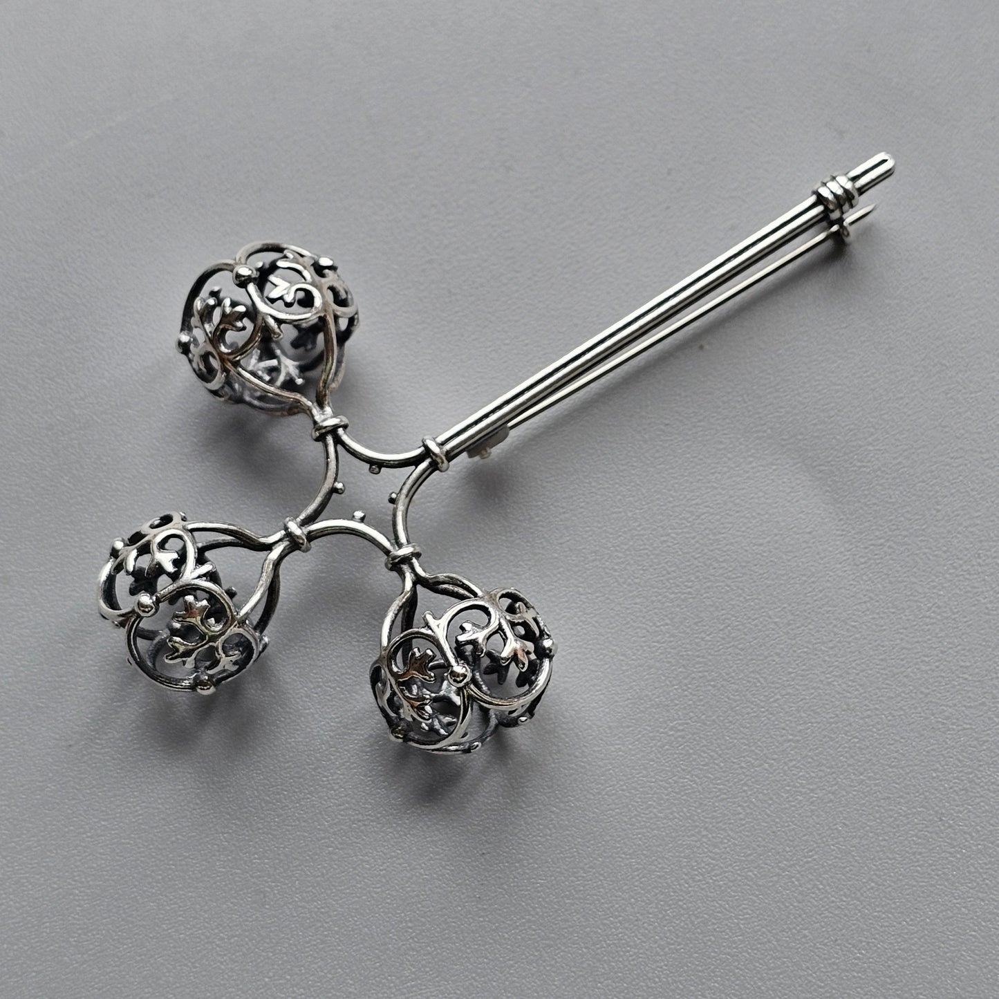 Kalevala Koru Elias Lönnrot Commemorative Sterling Silver Brooch - 200th Anniversary - Finnish Design by Kirsti Doukas 2002