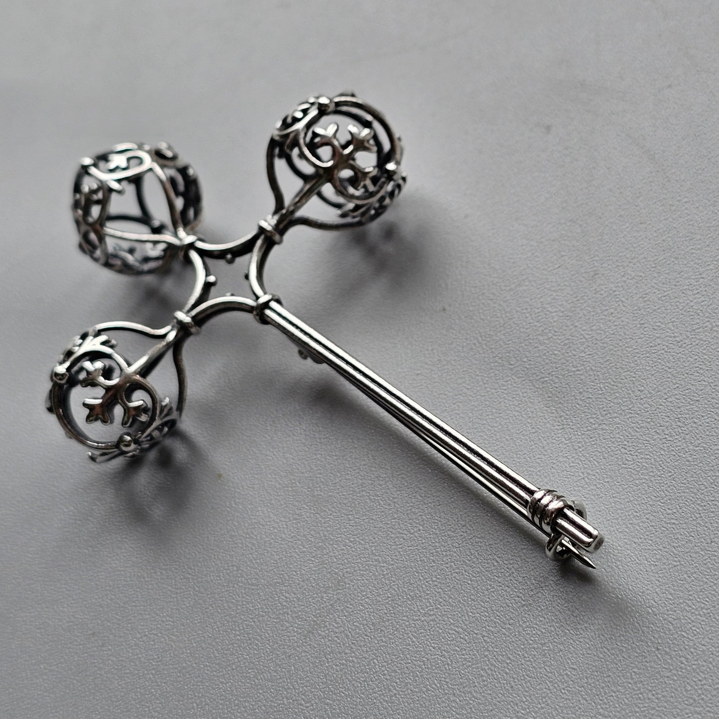 Kalevala Koru Elias Lönnrot Commemorative Sterling Silver Brooch - 200th Anniversary - Finnish Design by Kirsti Doukas 2002