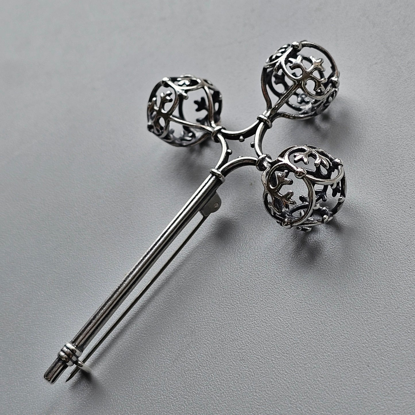 Kalevala Koru Elias Lönnrot Commemorative Sterling Silver Brooch - 200th Anniversary - Finnish Design by Kirsti Doukas 2002
