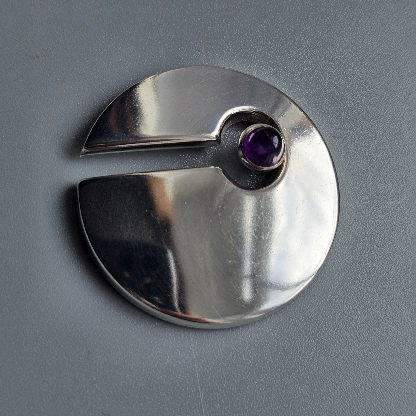 Vintage Modernist Finnish Silver & Amethyst Brooch by Holger Lindström 1964