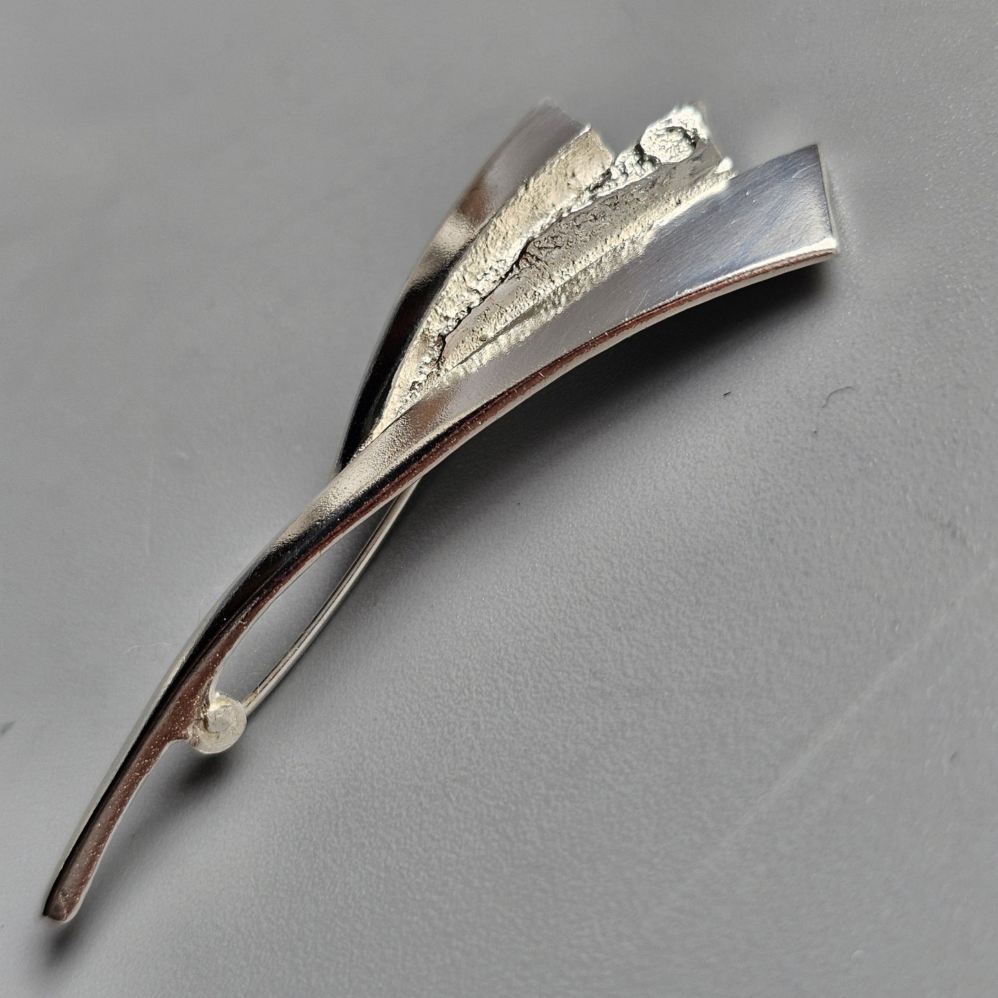 Finnish Sterling Silver Modernist Brooch by Riita Hakala & Tammen Koru