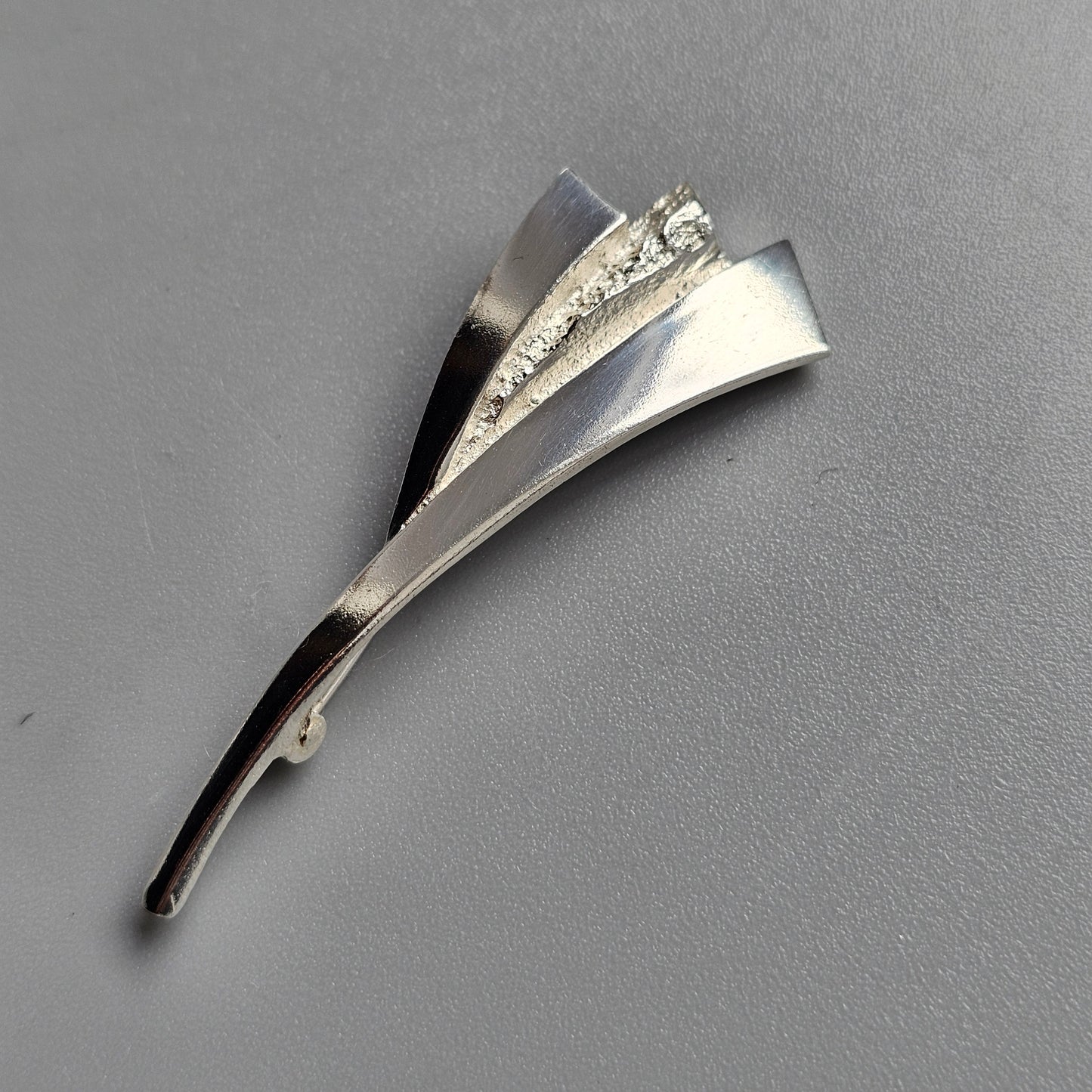 Finnish Sterling Silver Modernist Brooch by Riita Hakala & Tammen Koru
