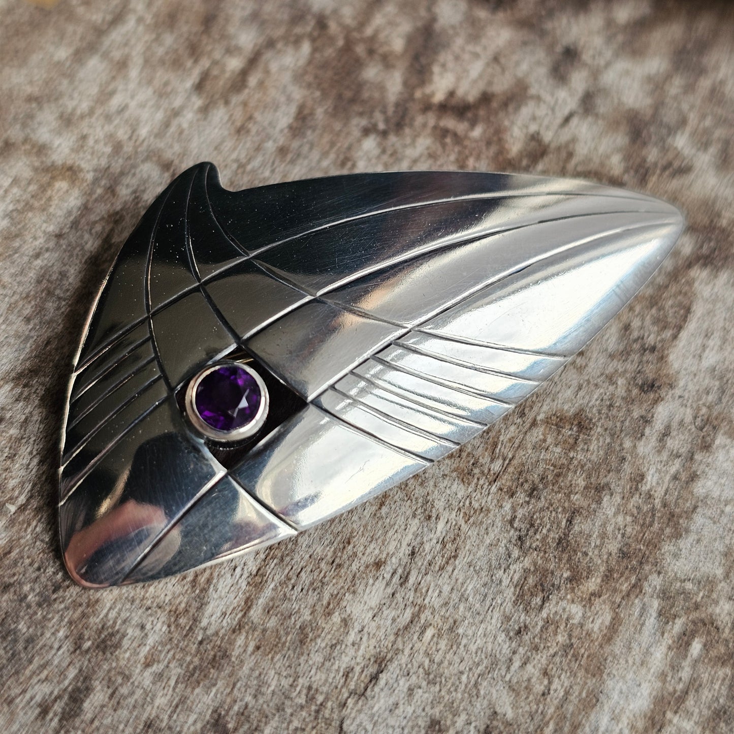 Finnish 1960s Modernist Silver & Purple Spinel Brooch by Kupittaan Kulta Elis Kauppi