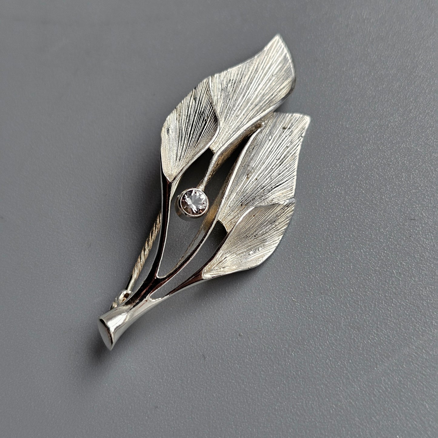 Valo-Koru Finnish Modernist Sterling Silver & Rock Crystal Leaf Brooch — 1988