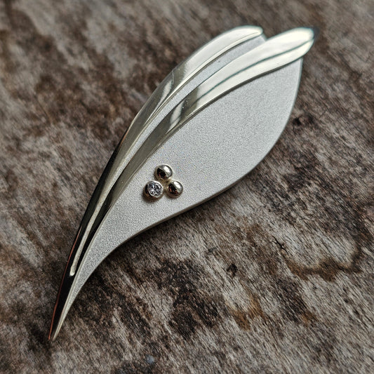 Contemporary Finnish Sterling Silver Leaf Brooch with Cubic Zirconia 2001