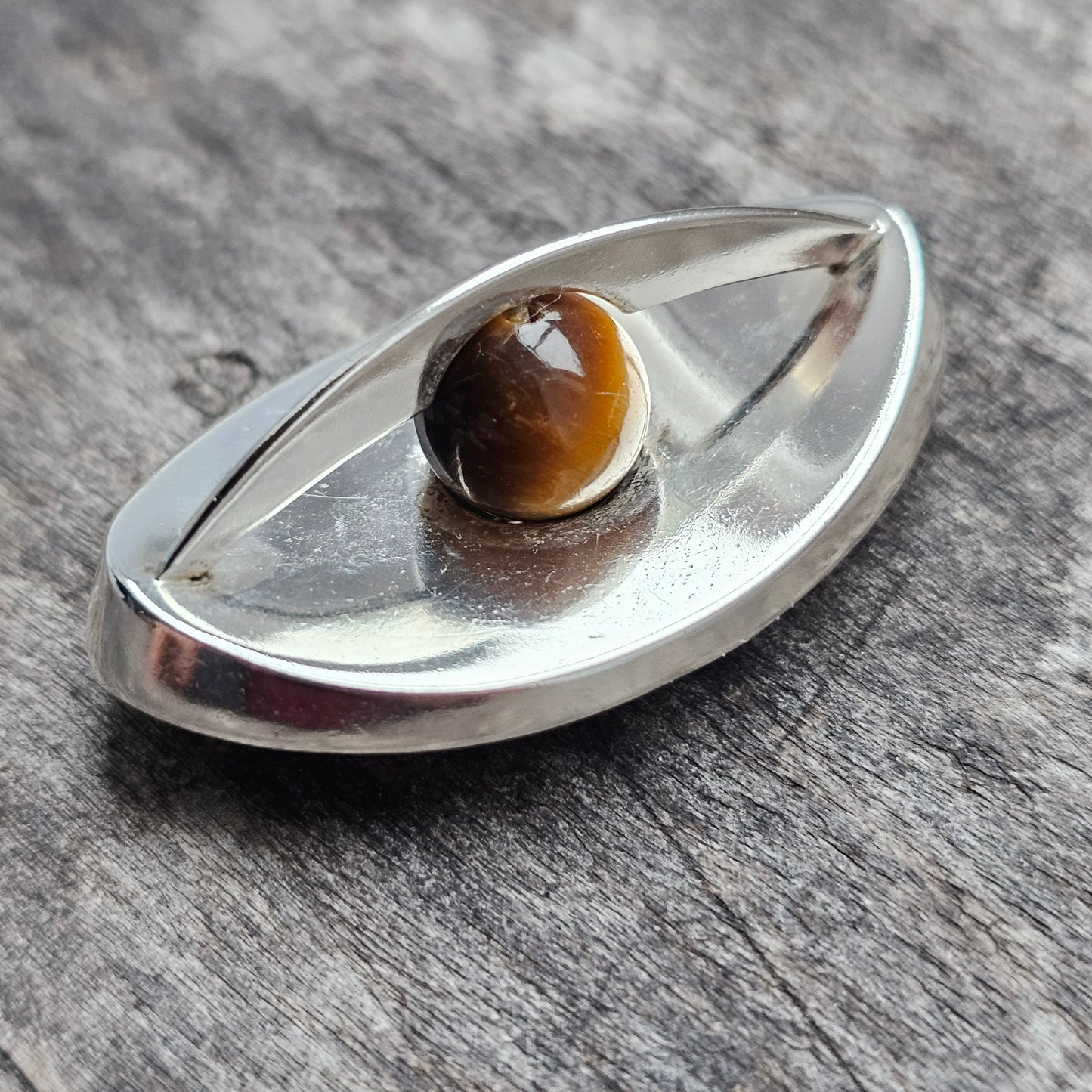1960s Finnish Modernist Silver & Tiger’s Eye Brooch by Kultaseppä Salovaara 1962