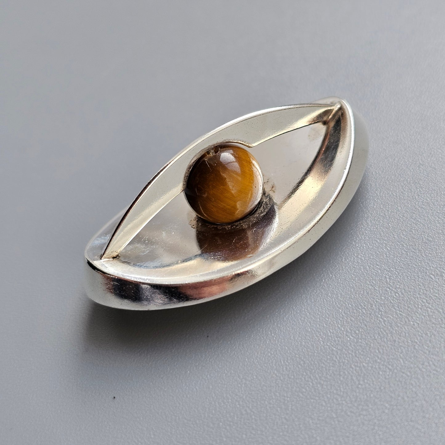 1960s Finnish Modernist Silver & Tiger’s Eye Brooch by Kultaseppä Salovaara 1962