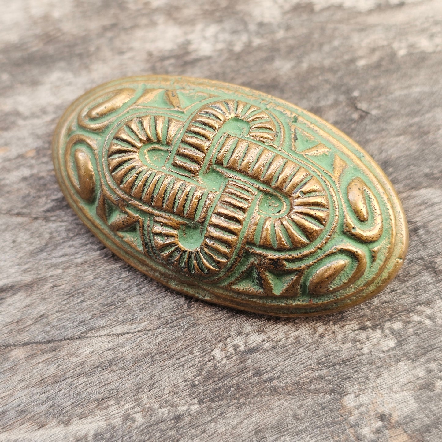 Kalevala Koru Bronze Osmansolki Brooch – Finnish 11th Century Style Oval Shield Brooch
