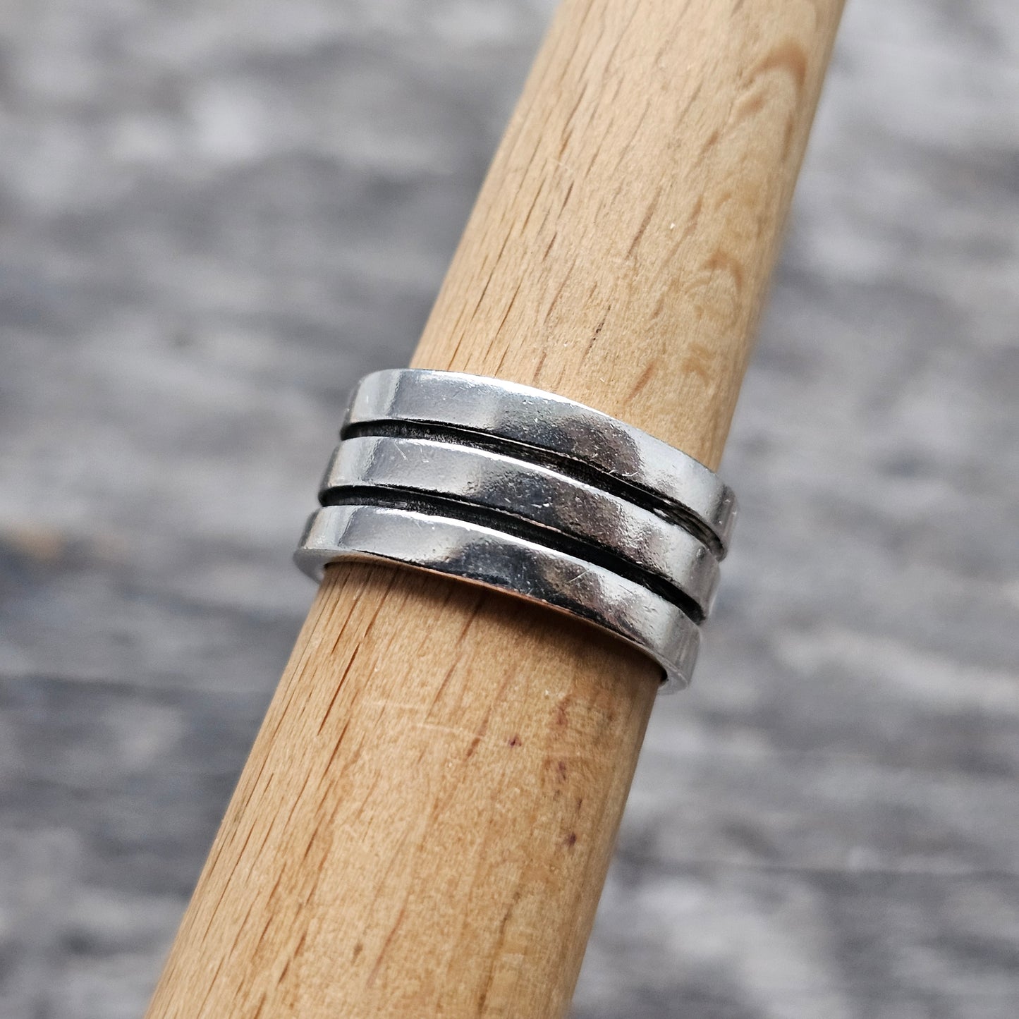 Vintage Finnish Sterling Silver Striped Ring Band - UK Ring Size M 1/2 - US Ring Size 6.25