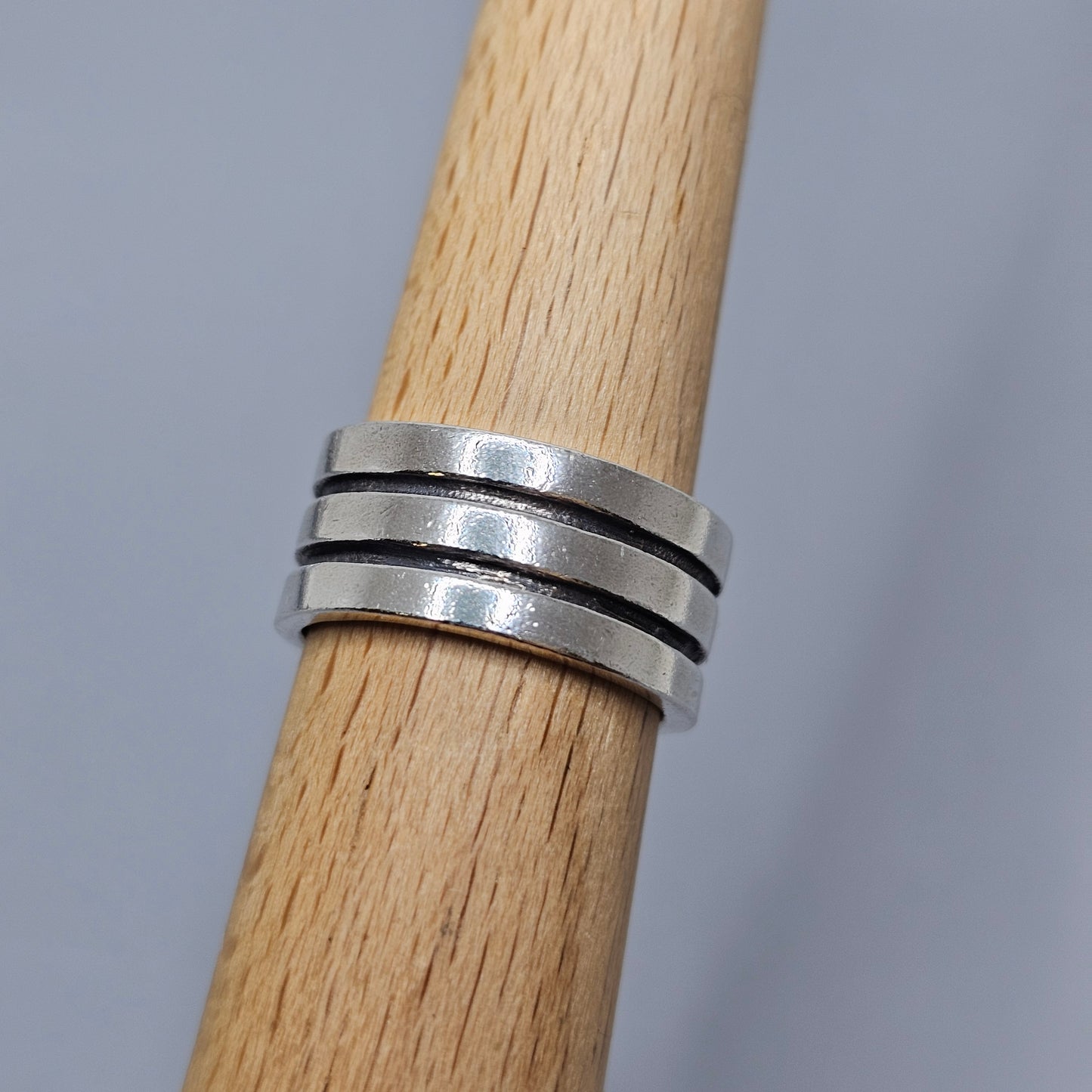 Vintage Finnish Sterling Silver Striped Ring Band - UK Ring Size M 1/2 - US Ring Size 6.25