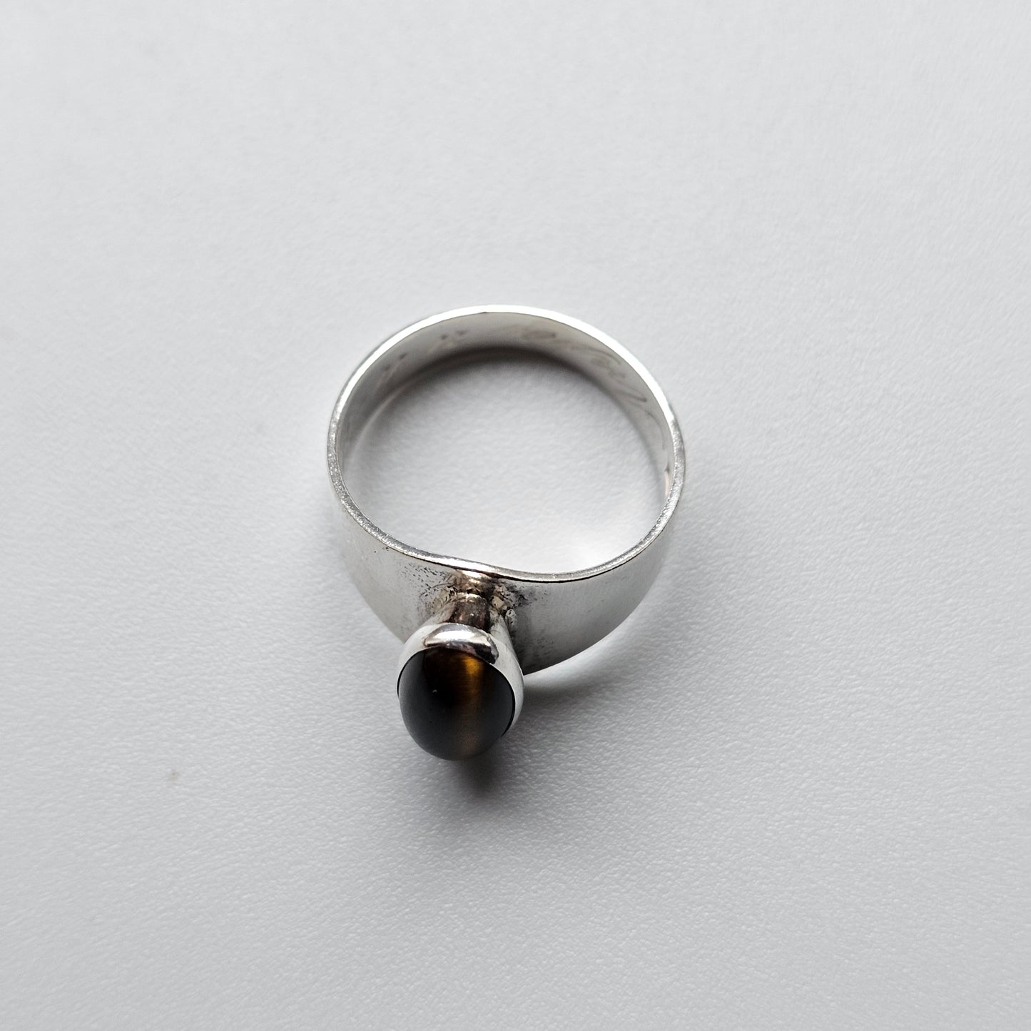 1960s Finnish Silver & Tiger’s Eye Modernist Ring — Kultaseppä Salovaara - UK Ring Size O -  US Ring Size 7 - 1962