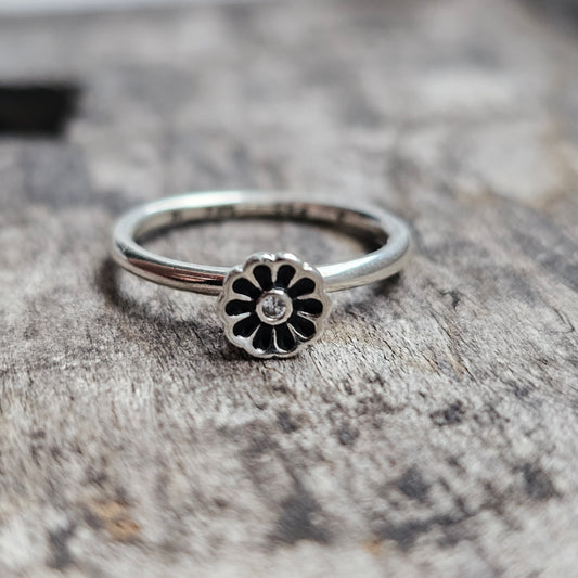 Danish Sterling Silver Black Enamel Daisy Flower Stacking Ring by Spinning – Hans Henrik Nygaard