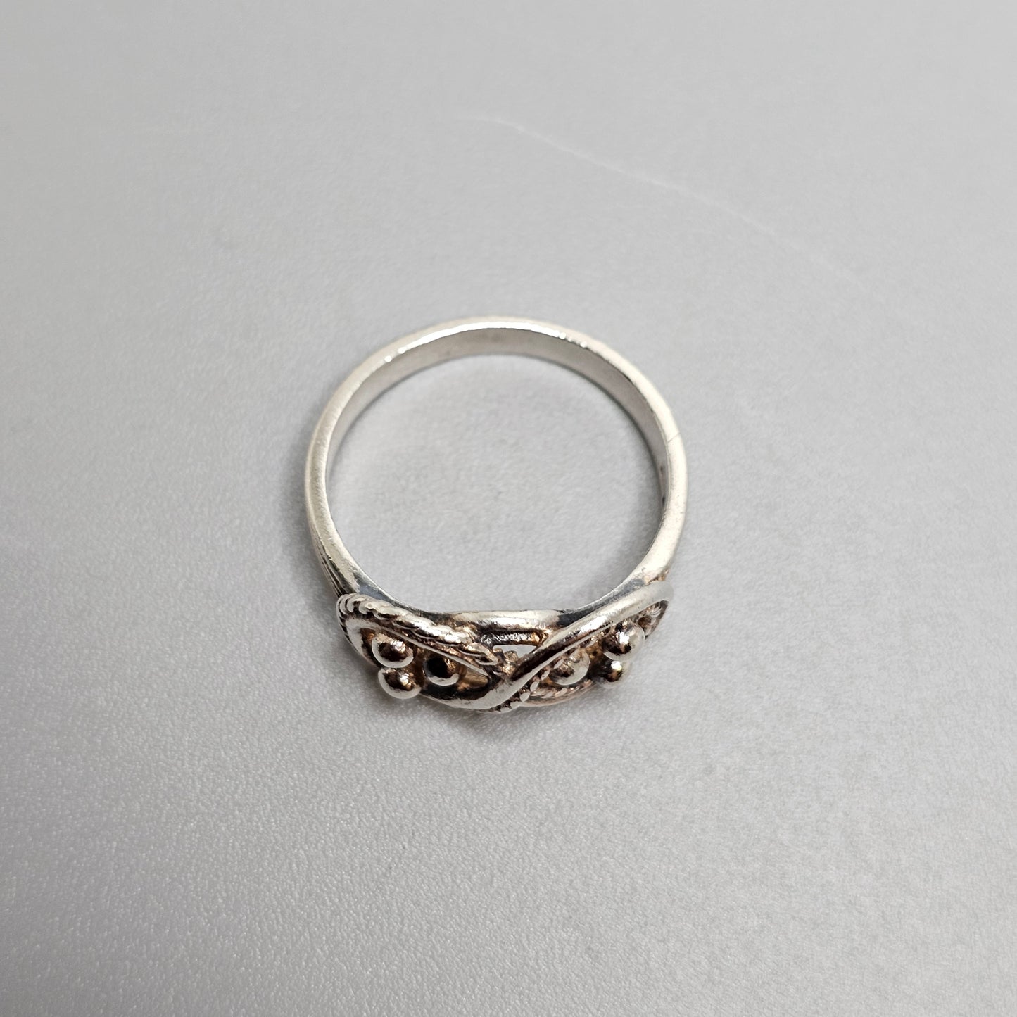 Vintage Finnish Medieval / Viking Style Sterling Silver Ring - UK Ring Size Q -  US Ring Size 8