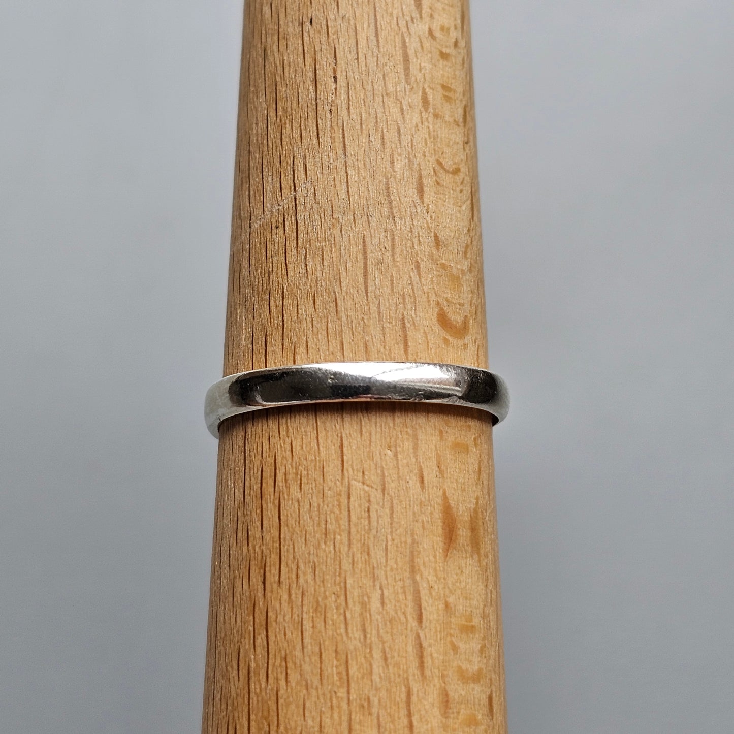 Vintage 1970 Sterling Silver Red Paste & Crystal Ring – Seven-Stone Band - UK Size Q / US Size 8 - Hallmarked 1978
