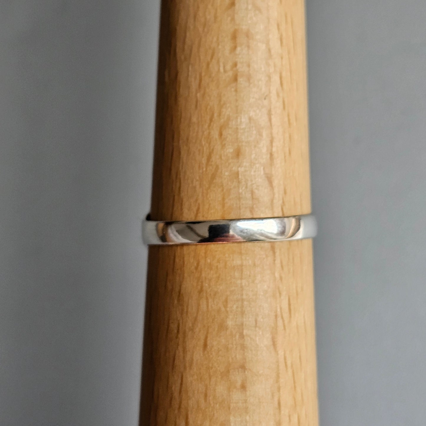 Vintage Silver Signet Ring – Etched Detail - UK Size W / US Size 11 - Circa 1980s