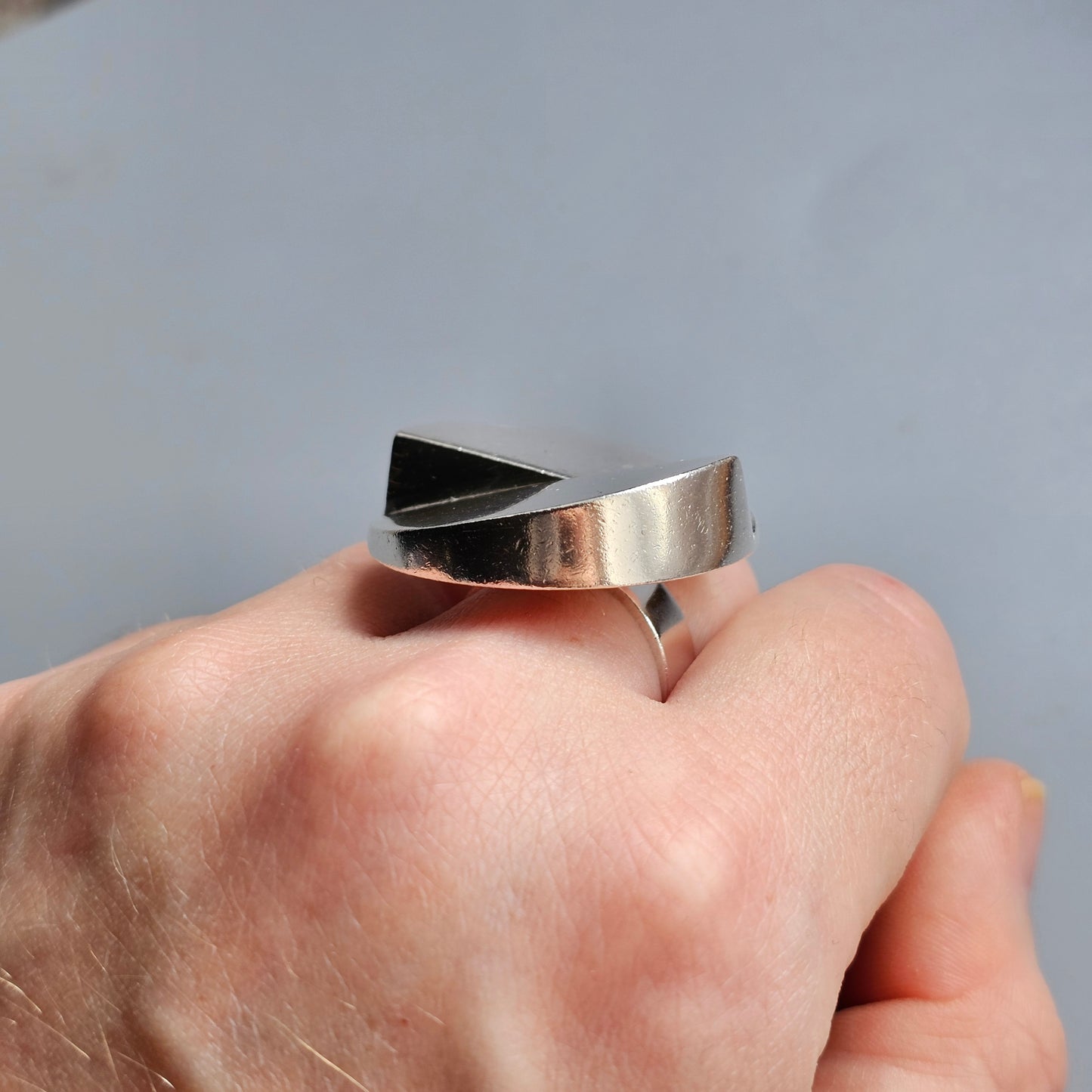 Vintage 1970s Finnish Modernist Sterling Silver Ring by Auran Kultaseppä — Pekka Piekäinen Design- UK Ring Size M 1/2 -  US Ring Size 6.5 - 1971
