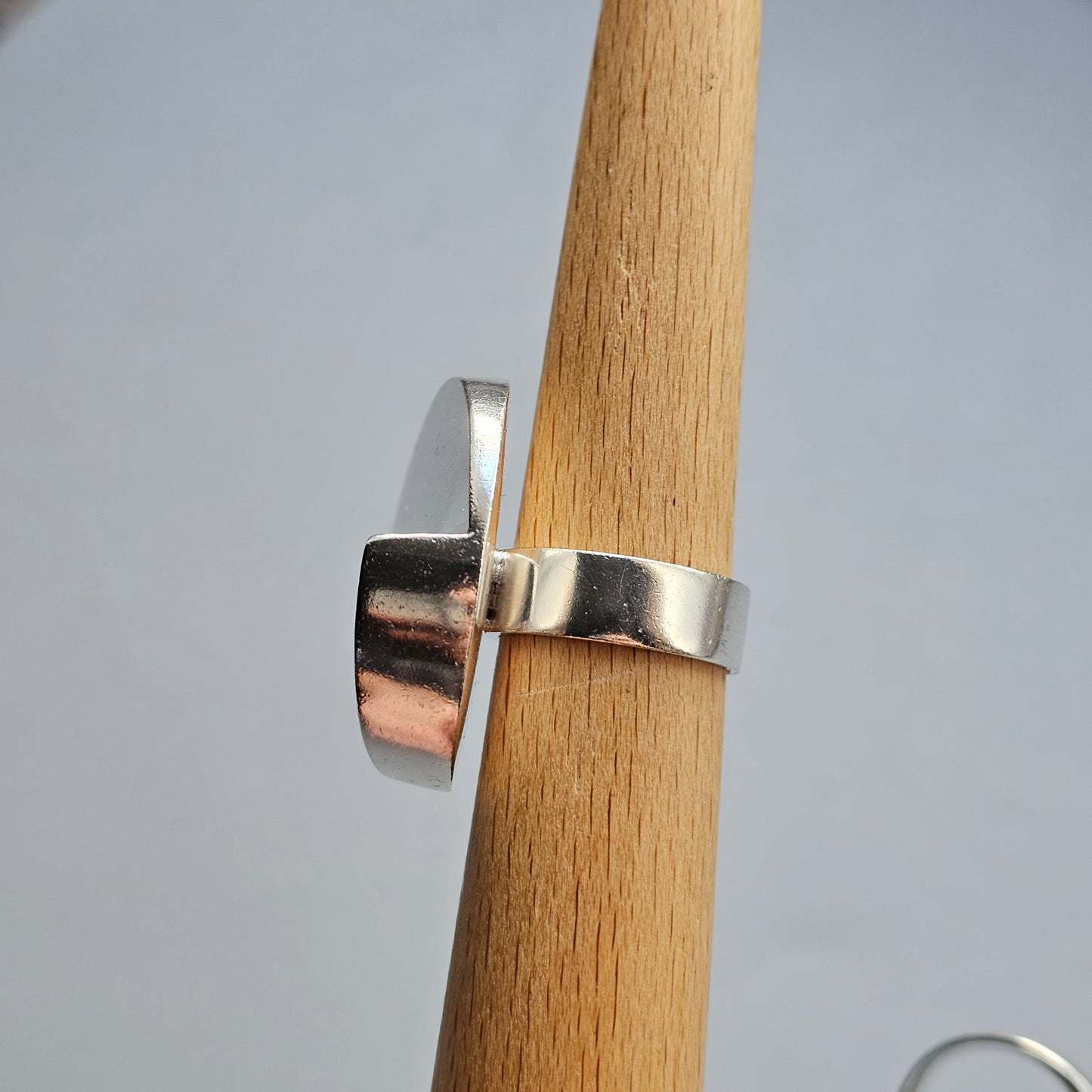 Vintage 1970s Finnish Modernist Sterling Silver Ring by Auran Kultaseppä — Pekka Piekäinen Design- UK Ring Size M 1/2 -  US Ring Size 6.5 - 1971