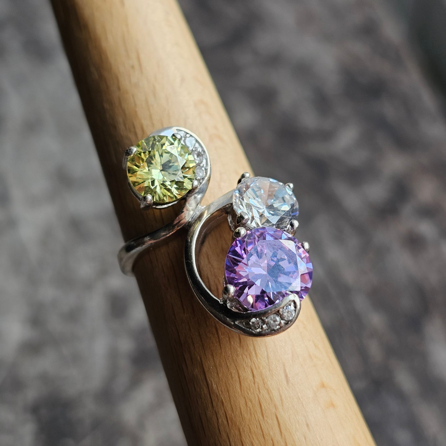 Contemporary Swedish Indo Nordic Sterling Silver & Cubic Zirconia Ring  - UK Ring Size U -  US Ring Size 10