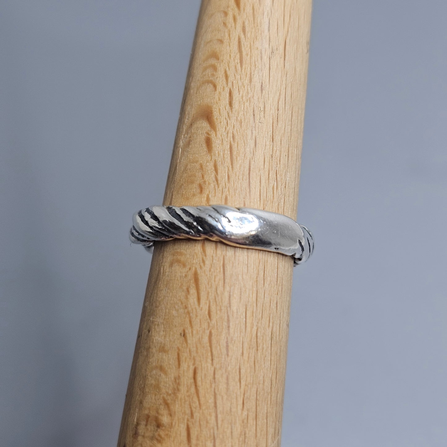 Danish Viking Style Sterling Silver Ring — Kopi Museum Replica - UK Ring Size I 1/2 -  US Ring Size 4.5